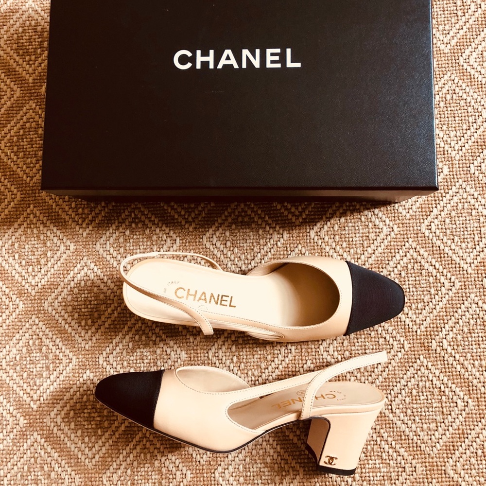 ❌❌SOLD❌❌Chanel Coco Slingback Pumps (65mm).